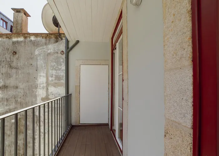 Apartment Downtown Almada By Homing *