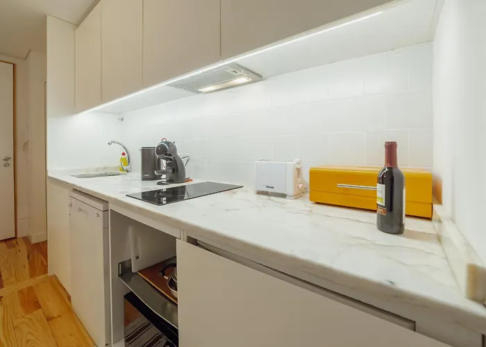 Downtown Almada By Homing Apartment